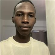 Je suis un étudiant en licence maths physique informatique je préfère aide les élèves à surmonter leur défis sur les mathématicien